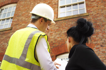 Feature image of post How to Choose a Property Surveyor